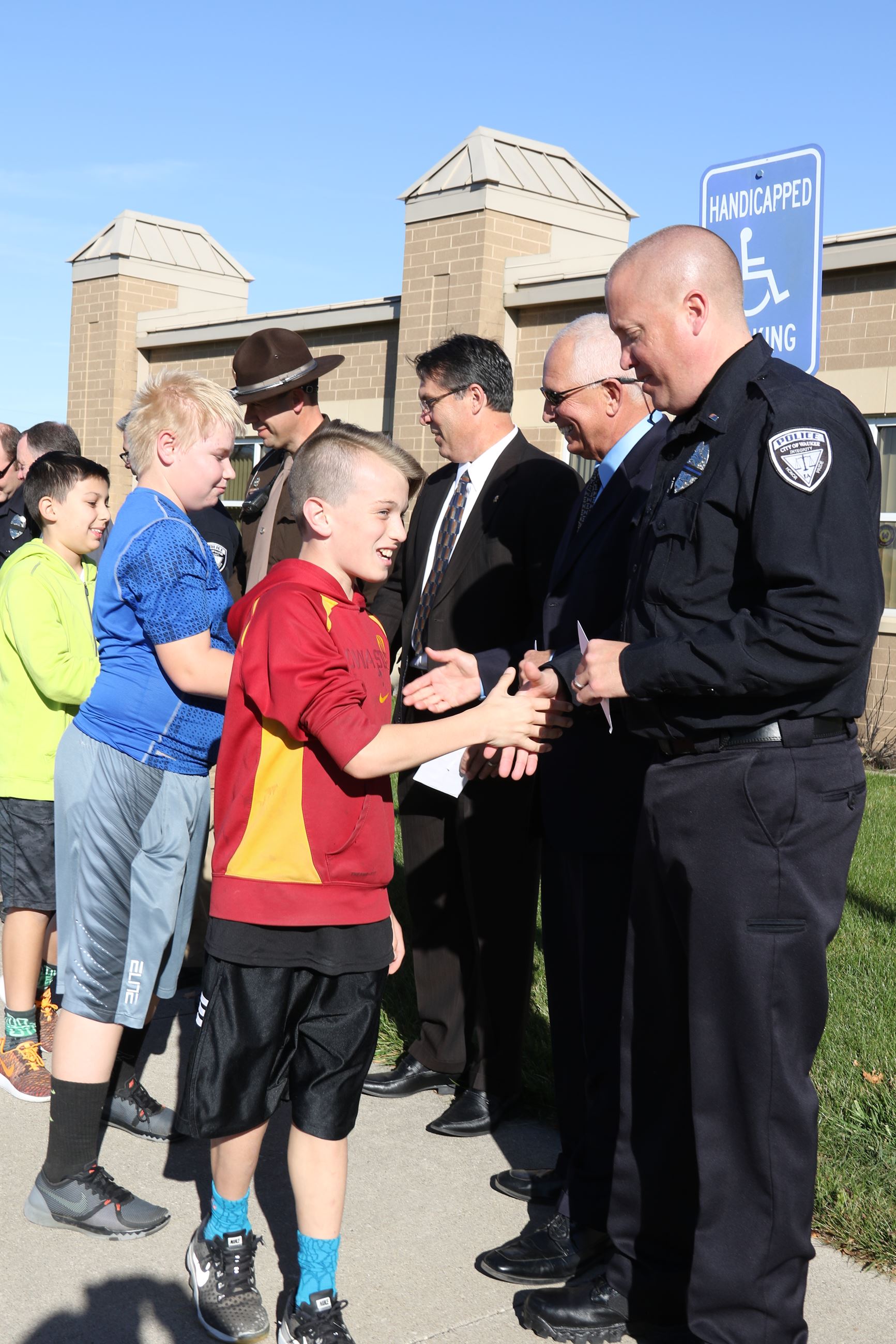 Waukee MS honor public safety 11-2016 (30)